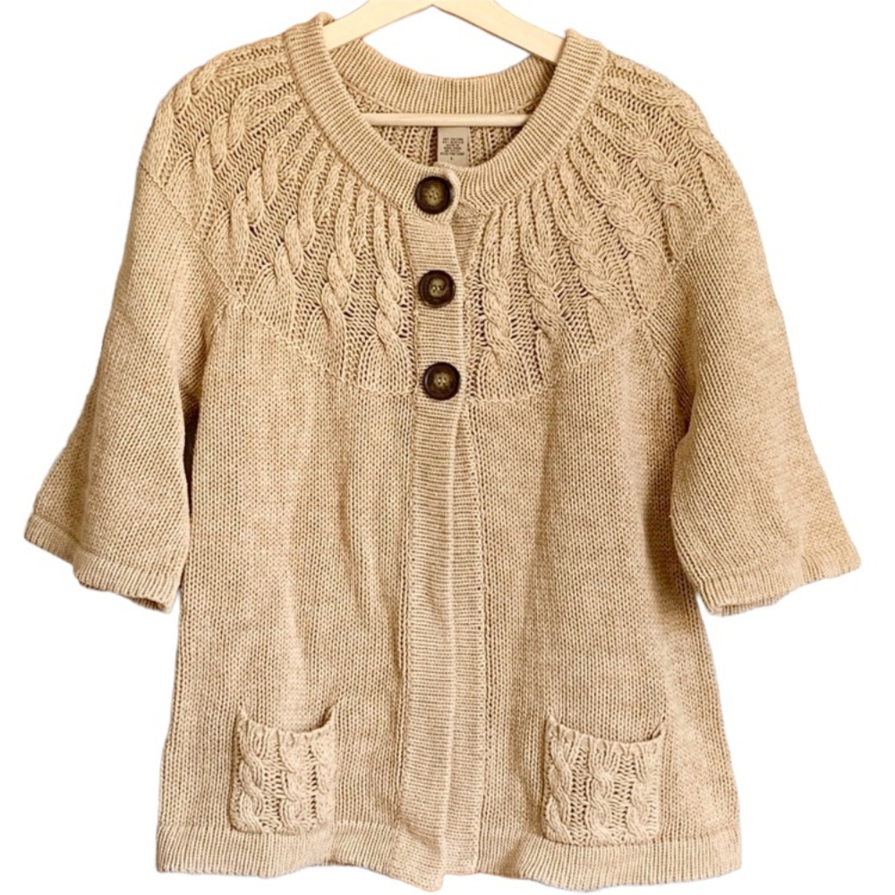 Ruff Hewn Cardigan with upper buttons Size Large.